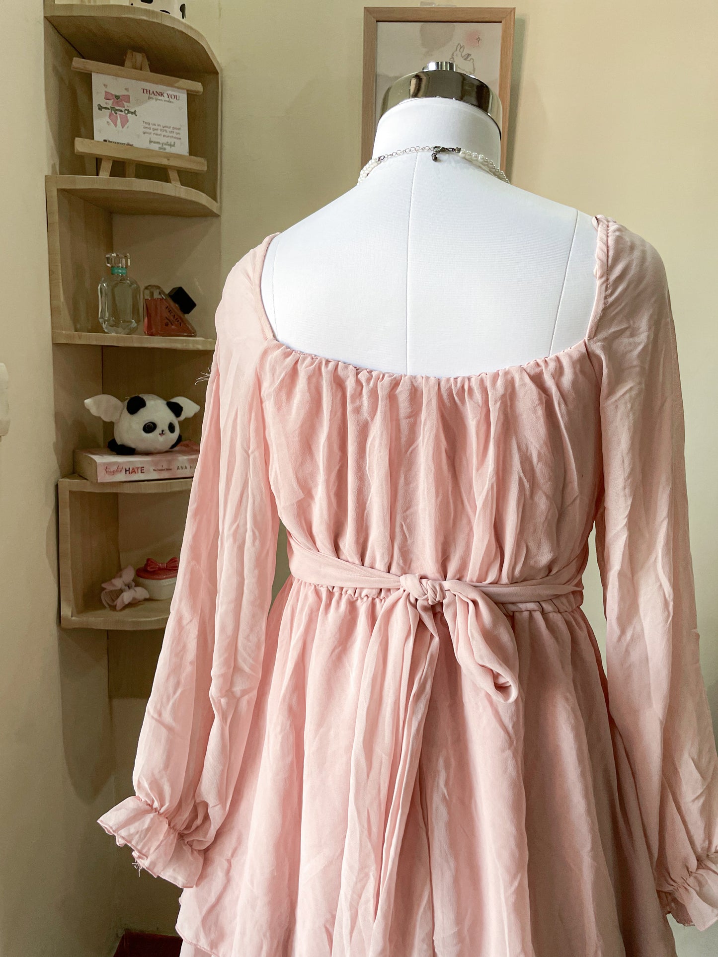 pink dress