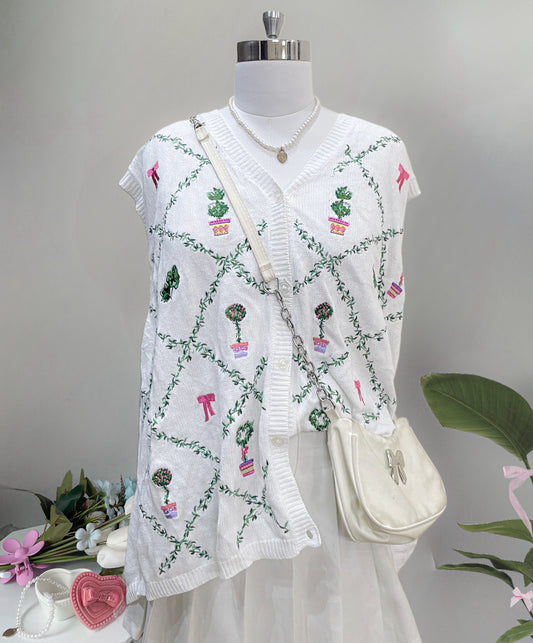 floral embroidered vest